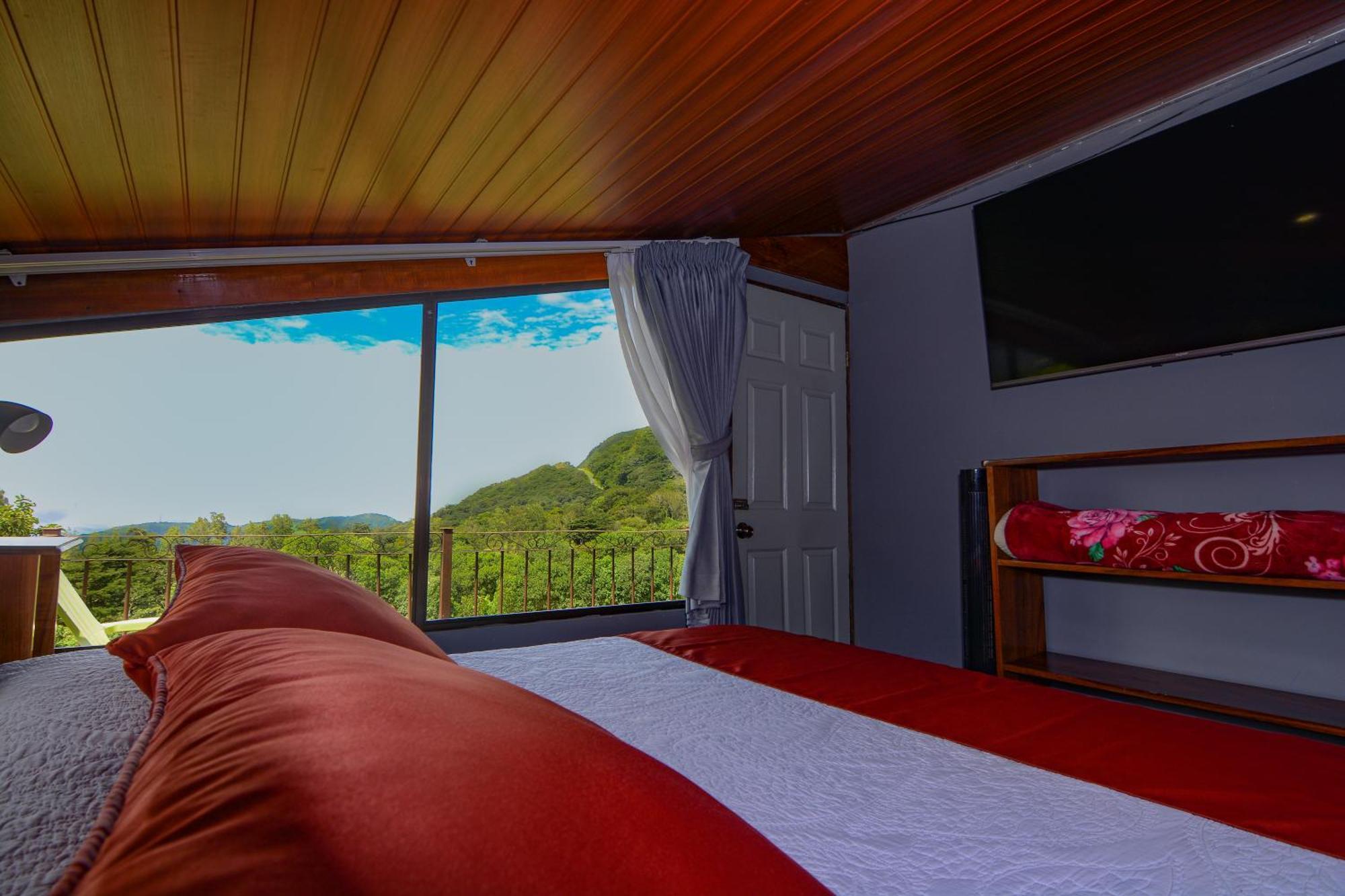 Villa Golondrina Cabana Rodeada De Naturaleza Monteverde Exterior photo